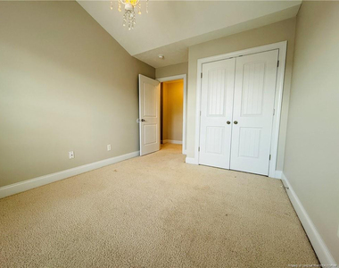 5802 Kessinger Court - Photo Thumbnail 18
