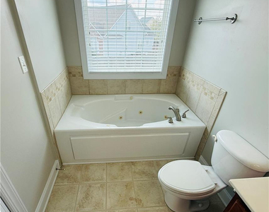 5802 Kessinger Court - Photo Thumbnail 16