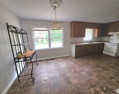 434 Homestead Drive - Photo Thumbnail 3