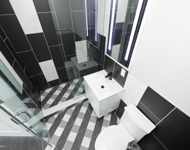 3460 J Street - Photo Thumbnail 26