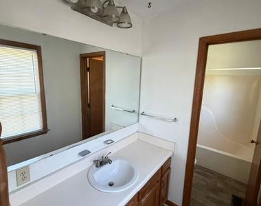 7796 Adrian Drive - Photo Thumbnail 8