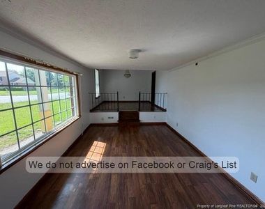 7796 Adrian Drive - Photo Thumbnail 2
