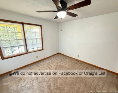 7796 Adrian Drive - Photo Thumbnail 10
