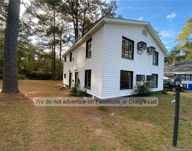 201 Country Club Drive - Photo Thumbnail 6