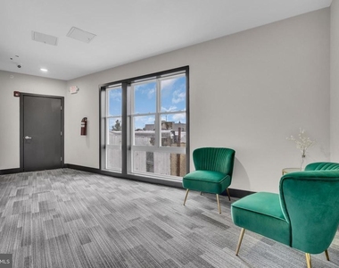 330 Cecil B Moore Avenue - Photo Thumbnail 31