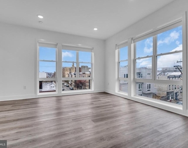 330 Cecil B Moore Avenue - Photo Thumbnail 6