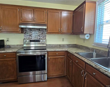 700 Rim Road - Photo Thumbnail 20