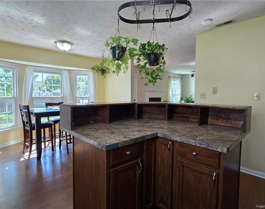 700 Rim Road - Photo Thumbnail 18