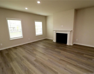 4121 Hazel Branch Way - Photo Thumbnail 4