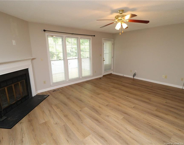 118 Planetree Lane - Photo Thumbnail 4
