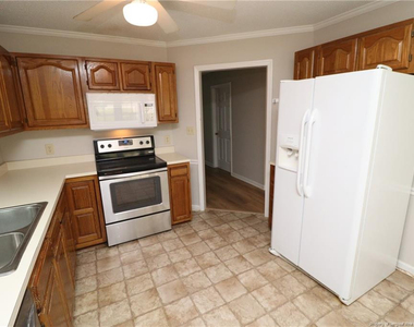 118 Planetree Lane - Photo Thumbnail 15