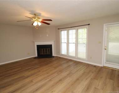 118 Planetree Lane - Photo Thumbnail 5
