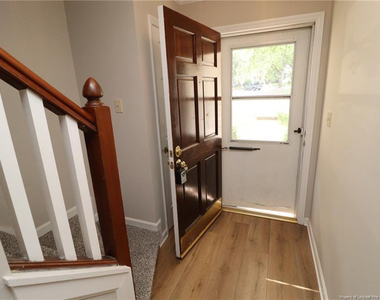 118 Planetree Lane - Photo Thumbnail 1