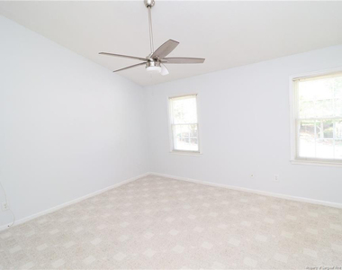 240 Beechtree Drive - Photo Thumbnail 17