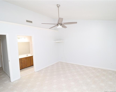 240 Beechtree Drive - Photo Thumbnail 15