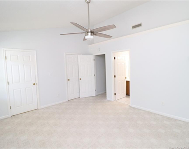 240 Beechtree Drive - Photo Thumbnail 16