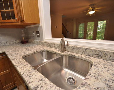 240 Beechtree Drive - Photo Thumbnail 7