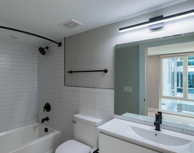 6604 Ridge Avenue - Photo Thumbnail 10