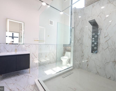 1810 E Venango Street - Photo Thumbnail 12