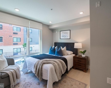 6604 Ridge Avenue - Photo Thumbnail 7