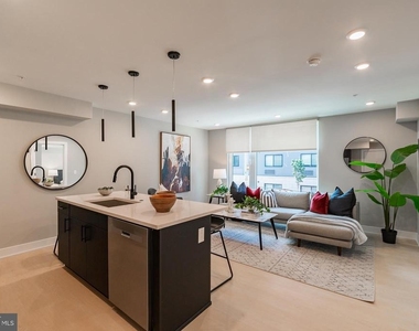 6604 Ridge Avenue - Photo Thumbnail 4