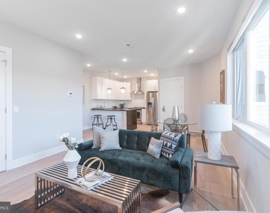 1513 Ridge Avenue - Photo Thumbnail 1