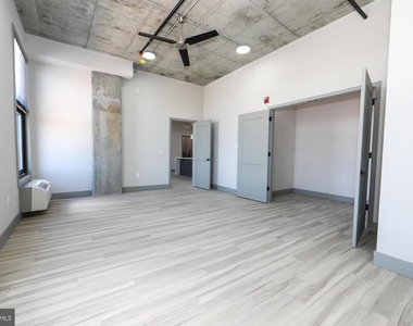 1810 E Venango Street - Photo Thumbnail 7