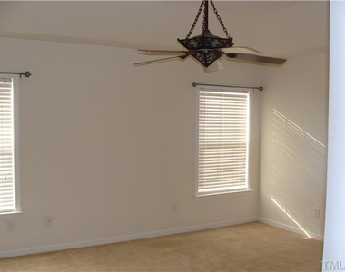 2007 Remington Oaks Circle - Photo Thumbnail 5