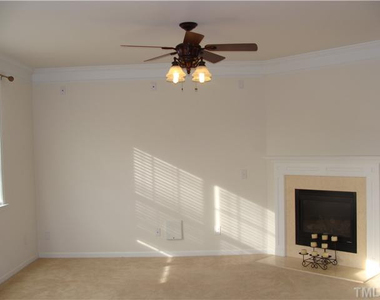 2007 Remington Oaks Circle - Photo Thumbnail 1