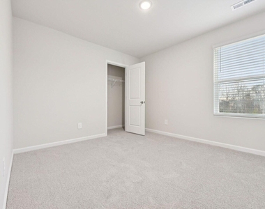 1041 Saint Lawrence Drive - Photo Thumbnail 28