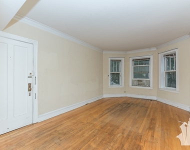 3701-11 N Hoyne Ave - Photo Thumbnail 3