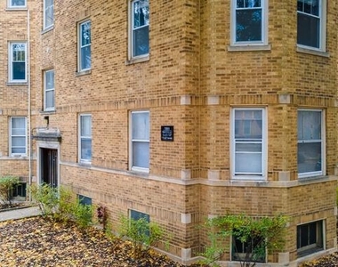 3701-11 N Hoyne Ave - Photo Thumbnail 1
