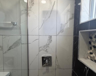 4526 E Stiles Street - Photo Thumbnail 6