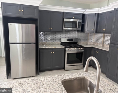 4526 E Stiles Street - Photo Thumbnail 9