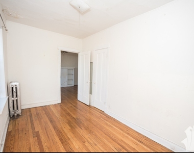 2612 W Gunnison St - Photo Thumbnail 5