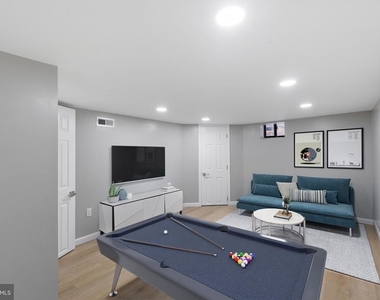 1203 Moore Street - Photo Thumbnail 20