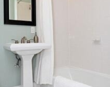 139 Windsor Circle - Photo Thumbnail 24