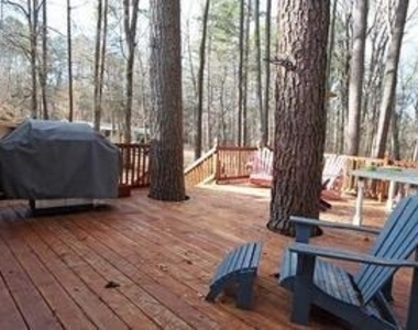 139 Windsor Circle - Photo Thumbnail 25