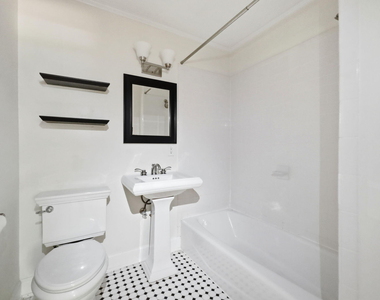 139 Windsor Circle - Photo Thumbnail 18