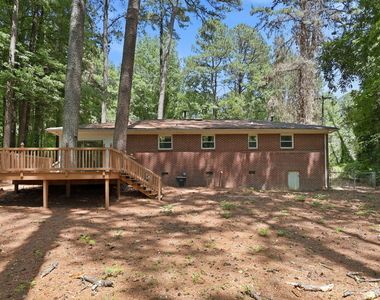 139 Windsor Circle - Photo Thumbnail 22