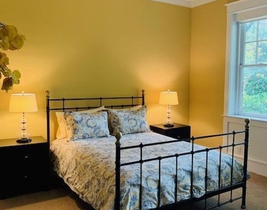 323 Pine Street - Photo Thumbnail 24