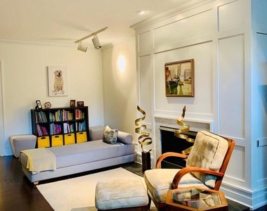 323 Pine Street - Photo Thumbnail 1