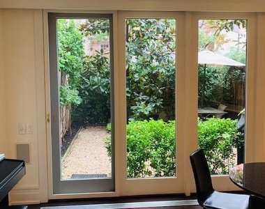 323 Pine Street - Photo Thumbnail 11