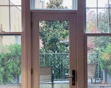 323 Pine Street - Photo Thumbnail 15