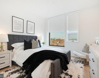 1141 N Front Street - Photo Thumbnail 13