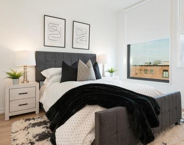 1141 N Front Street - Photo Thumbnail 16