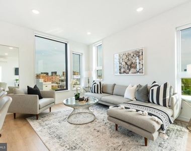 1141 N Front Street - Photo Thumbnail 8
