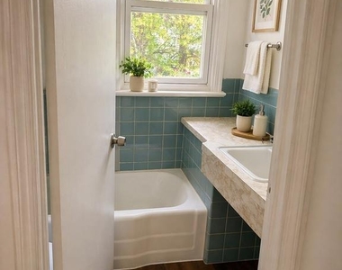 120 Overhill Avenue - Photo Thumbnail 25