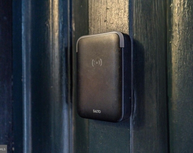 303 Vine Street - Photo Thumbnail 21