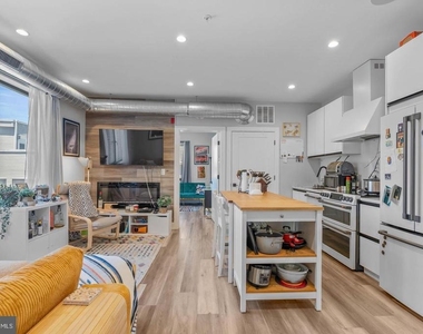 1612 Cambridge Street - Photo Thumbnail 2